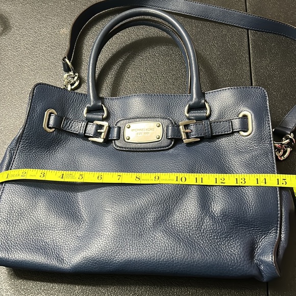 Michael Kors Blue Hamilton Shoulder Bag - Picture 13 of 16